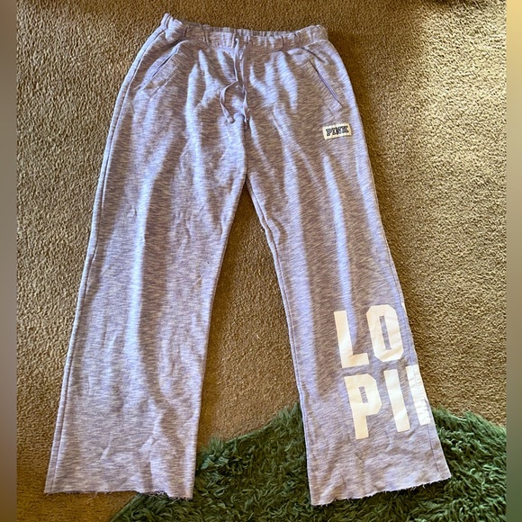Victoria’s Secret PINK Purple Sweatpants - Picture 1 of 4